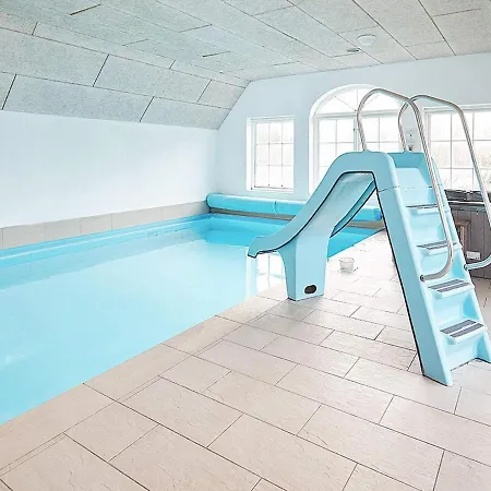Semesterbostad 18 Person Holiday In Ulfborg